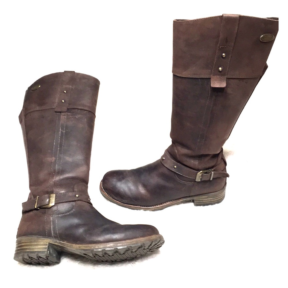 Tall brown boot eU 39 ERIC MICHAEL